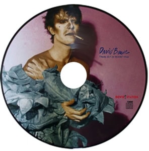  david-bowie-strung-out-on-heavens
