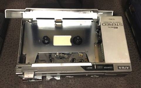 Aiwa TP-S30e”><img src=