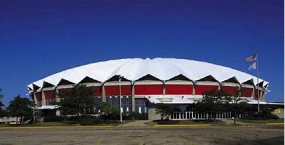 David-Bowie-1974-10-11-Dane-County-Coliseum-Madison-USA