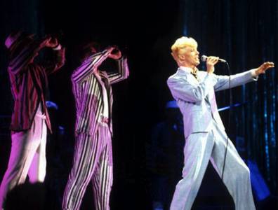 HGSS11CD backis” style=