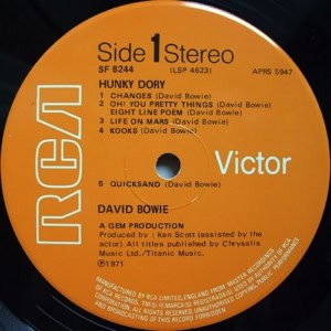 DAVID-BOWIE-hunky-dory-1971