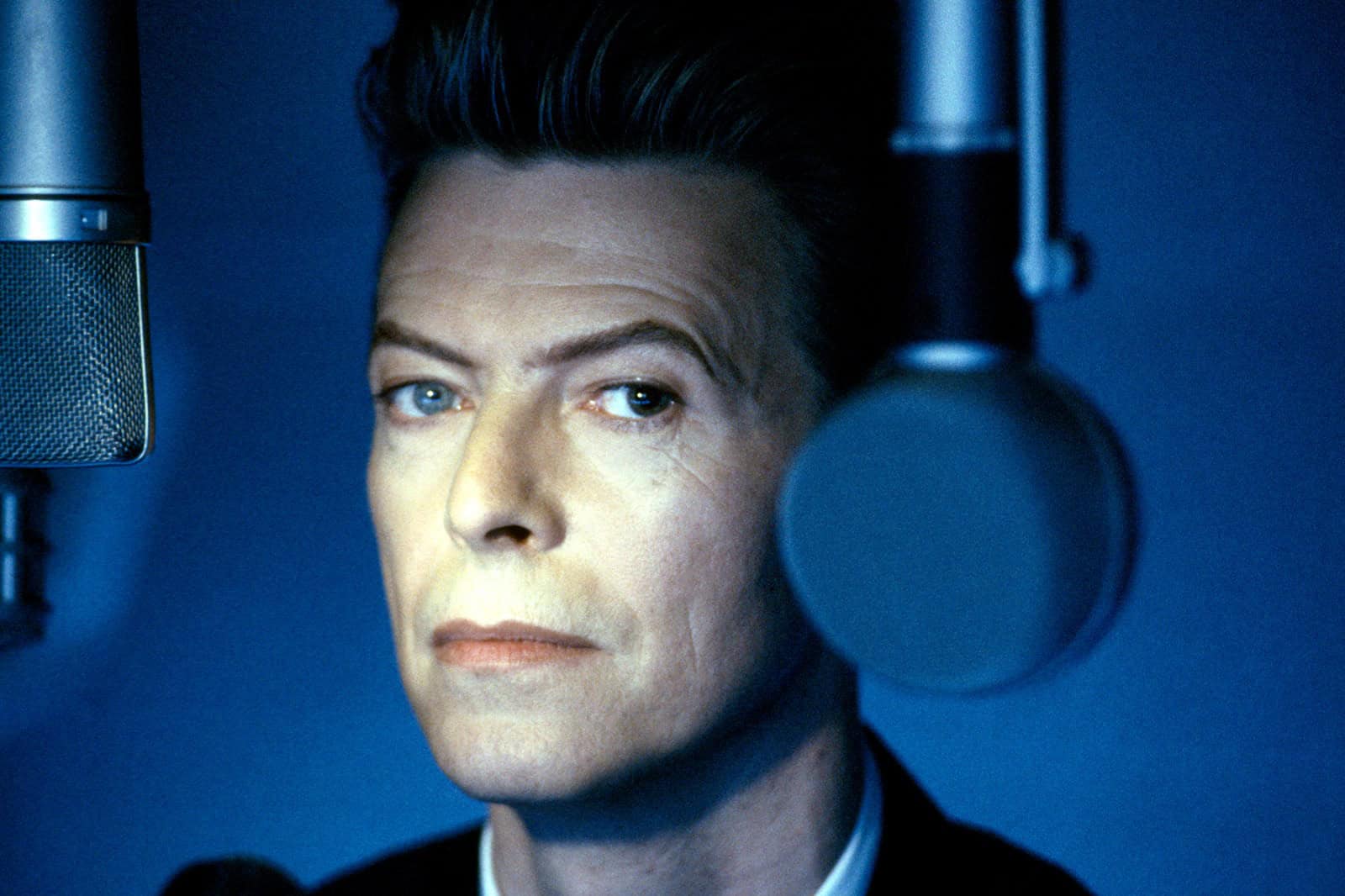 “You could see a man with a broken heart”: David Bowie’s final months - ProtoThema English