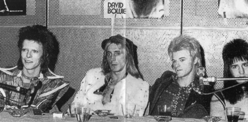  DAVID-BOWIE-the-axman-cometh-5