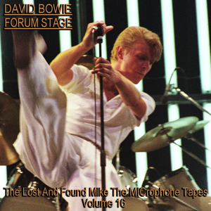 David Bowie 1978-04-04 Los Angeles ,Inglewood Forum - Forum Stage - SQ 8+