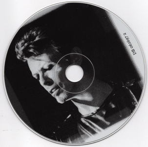 disc2”> <br />  <br />   <br />  <strong>David Bowie Tour band 1997 Earthling Tour</strong><br /> Superb Bowie Performance From The Earthling Tour. David Bowie’s 20th studio album was originally released in February 1997 on Arista Records. Earthling showcased an electronica-influenced sound partly inspired by the industrial and drum and bass culture of the 1990s. It was the first album Bowie self-produced since 1974’s Diamond Dogs.<br /> The Earthling Tour started on 7 June 1997 at Flughafen Blankensee in Lübeck, Germany, continuing through Europe and North America before reaching a conclusion in Buenos Aires, Argentina on 7 November 1997. On August 14, ‘97, Bowie performed at Hungary’s Student Island Festival in Budapest, where he put on a quite extraordinary show, accompanied as he was by Reeves Gabrels on guitar, Gail Ann Dorsey on bass, Zack Alford on drums and Mike Garson on keyboards. Playing just a few tracks from the new record plus a fine selection of back catalogue gems, the entire show was broadcast, both across Eastern Europe and indeed in the US too on selected FM stations. Previously unreleased this remarkable gig is now available on this priceless CD for the first time..</p><p>The Tour band<br /> • <a href=