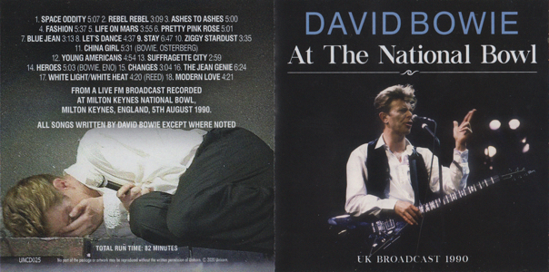 “david-bowie-at-the-national-bowl-Booklet