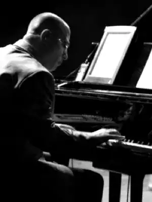Mike-Garson_david-bowie